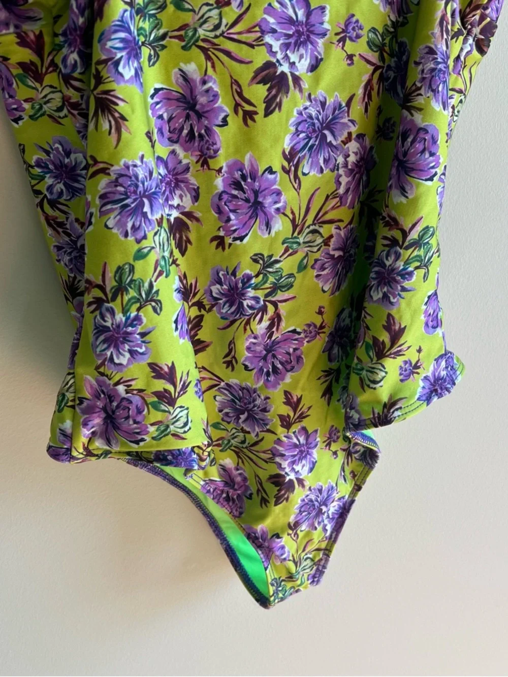 Beach Riot lime tie piece